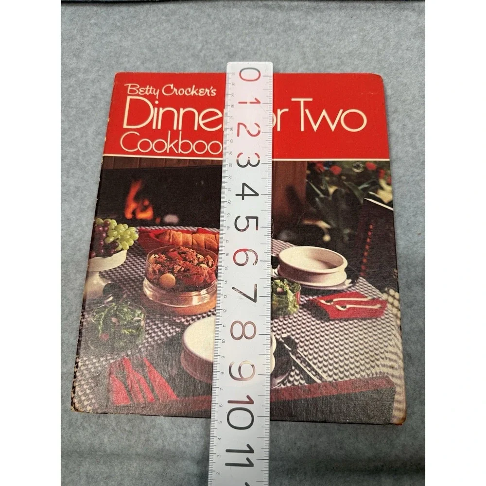VTG 1973 Betty Crocker Dinner For Two Cookbook Spiral Bound Golden Press 70's